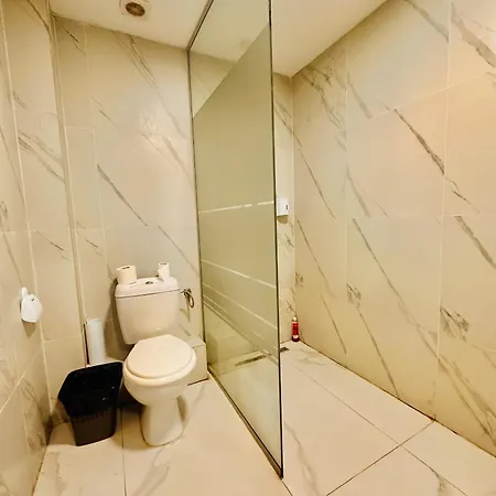 Apartment With Two Bed Bucharest